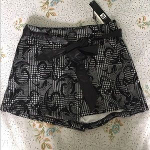 FASHIONNOVA Plaid Skort